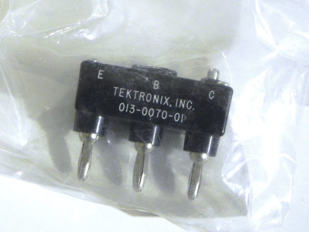Tektronix 013-0070-01 Curve Tracer Test Fixture for TO-66 and TO-3 Transistors and Power Devices