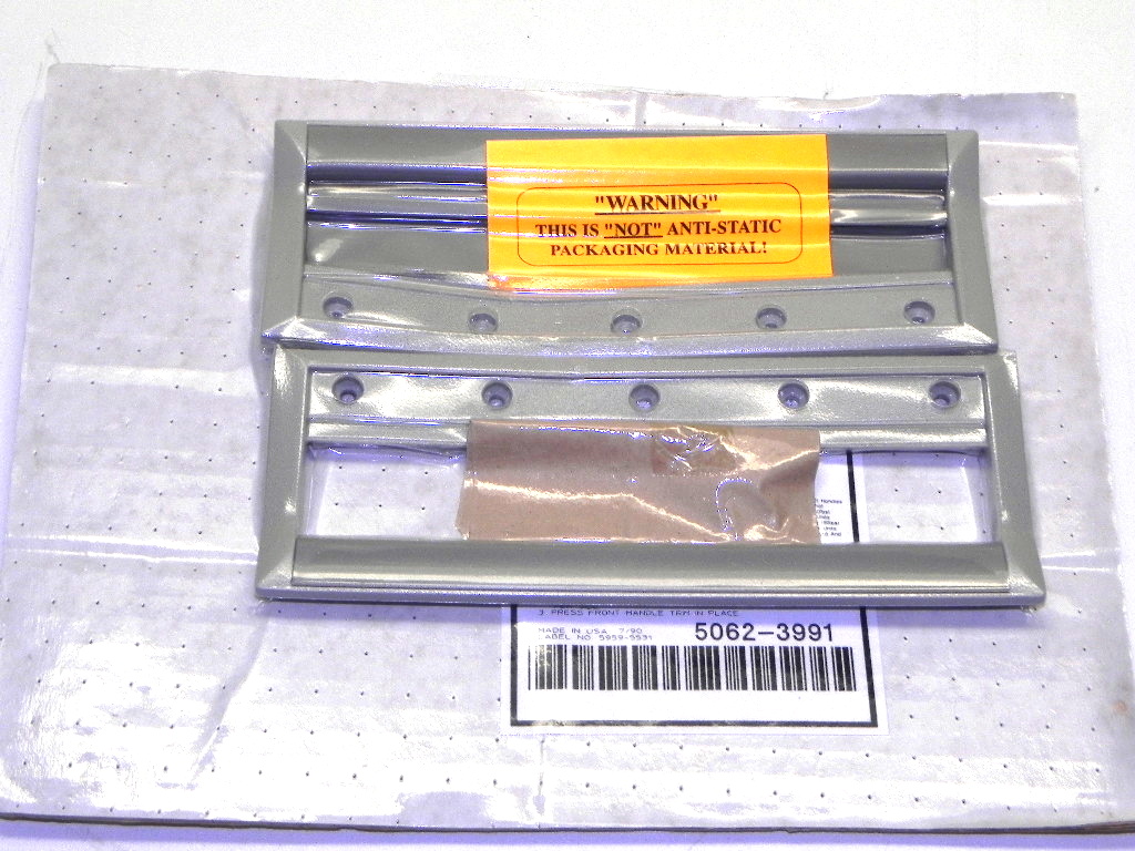 HP/Agilent 5062-3991 Front Handle Kit – 5 EIA, 221.5 mm, 8.75 in.H  NEW