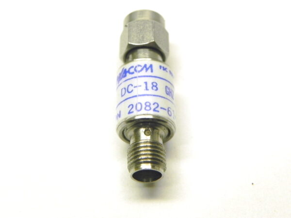 M/A-COM 2082-6146-06 SMA Fixed Coaxial Attenuator, DC-18 GHz, 6 dB