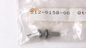 Tektronix 212-0158-00 8-32 x .375 screws