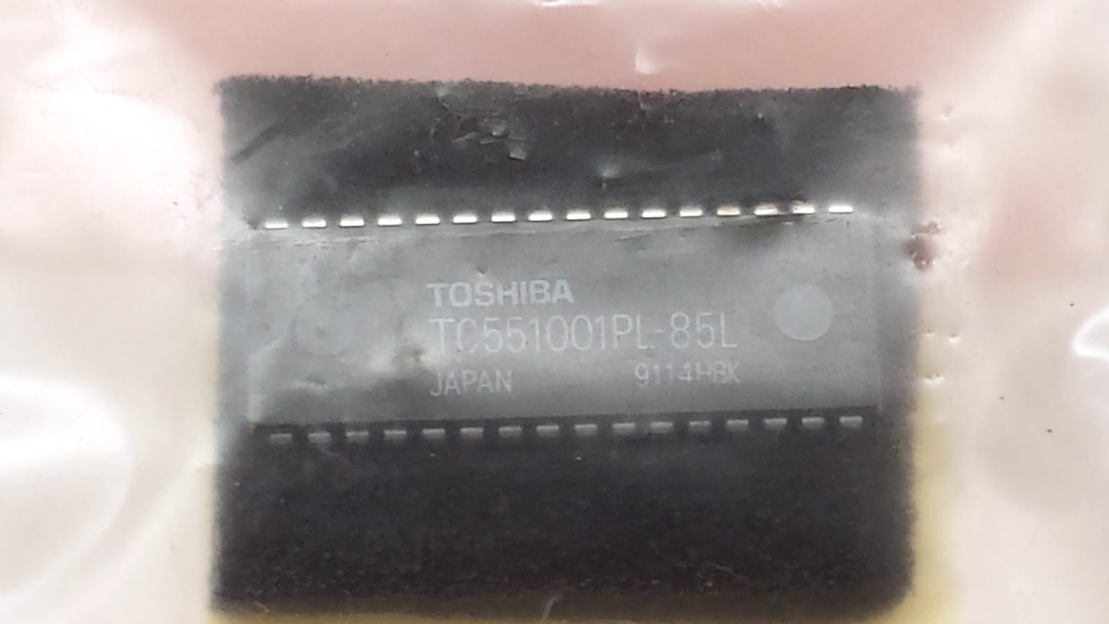 Toshiba TC551001PL-85L Integrated Circuit
