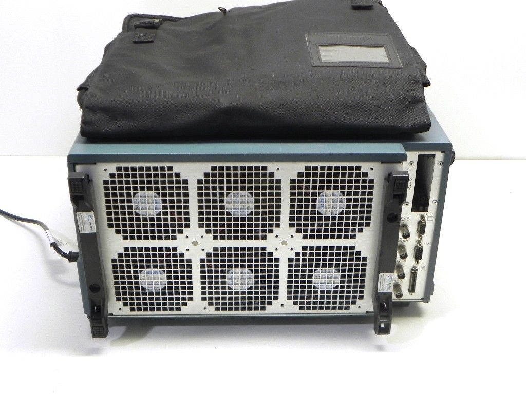 Tektronix TLA704 Logic Analyzer Mainframe, 200 MHz, up to 2 GHz Timing w/ 1S