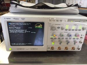 HP/Agilent 54815A Oscilloscope: Infiniium, 4 Channels, 500 MHz, 1 GSa/s