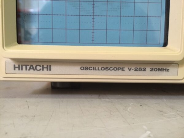 Hitachi V-252 Oscilloscope, 20 MHz