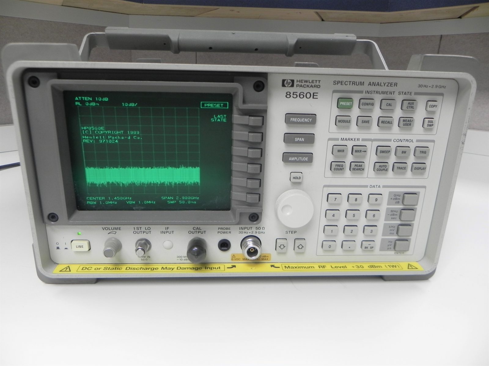 HP/Agilent 8560E Portable Spectrum Analyzer 30 Hz to 2.9 GHz Sell