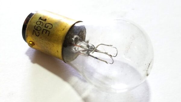 General Electric GE1692 28V, 0.61A Incandescent Bulb