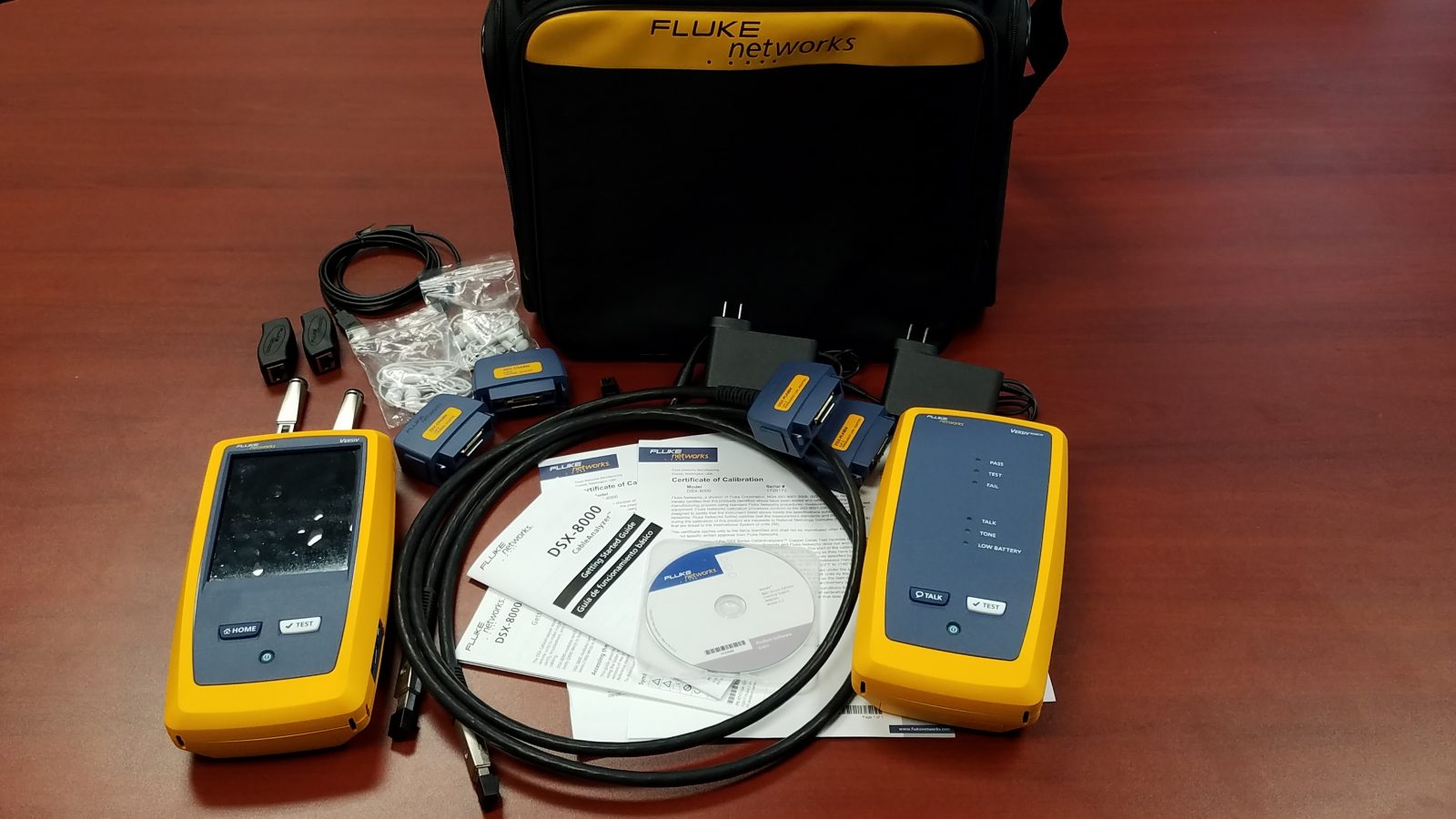 Fluke DSX-8000-W Cat 6A, Cat 8 Cable Analyzer Kit, w/WiFi, DAILY Rental  DSX 8000, DSX8000