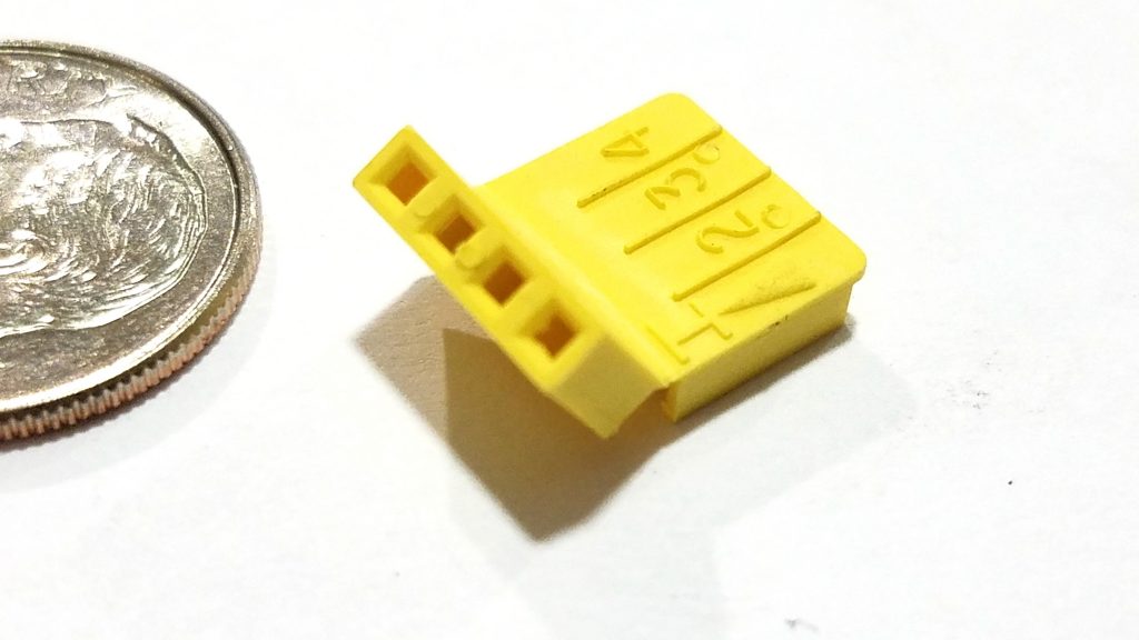 Tektronix 352-0162-04 4-Pin Connector Body Yellow