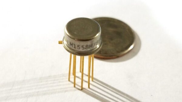 Texas Instruments LM1558H Dual Operational Amplifier