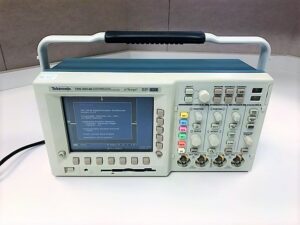 Tektronix TDS3054B Digital Phosphor Oscilloscope