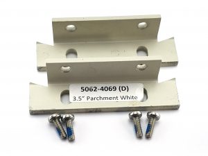 HP/Agilent 5062-4069 3.5" Rack Ears for units with handles Parchment White, Set of two with screws.