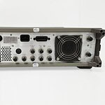 High-quality Keysight 3325A synthesizer and function generator for precise signal testing.