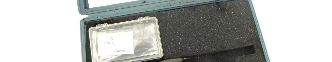 Tektronix P6156 3.5 GHz Compact Low Impedance Probe with Accessories