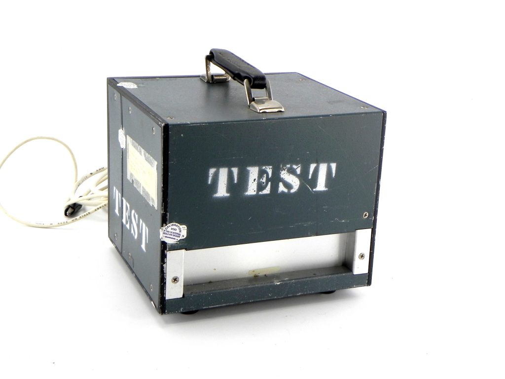 Fluke 80E Voltage Divider, up to 10 KV