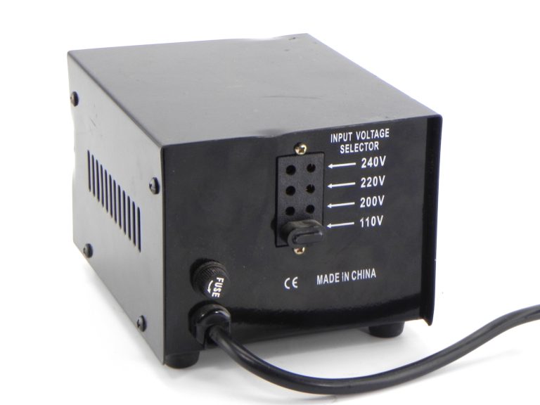 Power Bright VC500W Step Up & Down Transformer Global Test Equipment