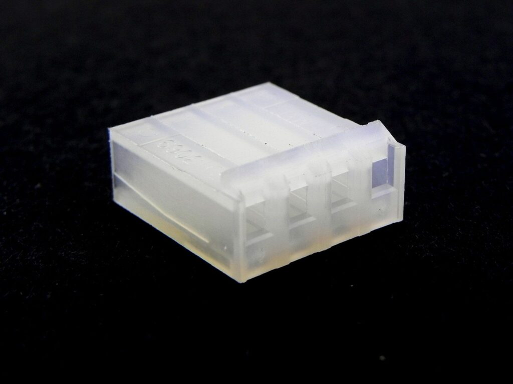 Molex 09910400 Lot of 80, KK 3.96mm Crimp Terminal Housing, Friction Ramp, 4 Circuits, Natural