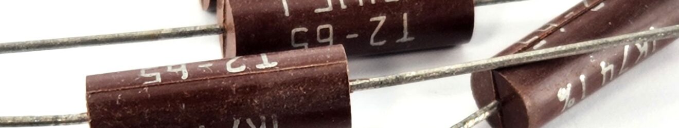 Vishay RN65C1741F Lot of 58, Resistors – Through Hole 1/4watt 1.74Kohms 1%