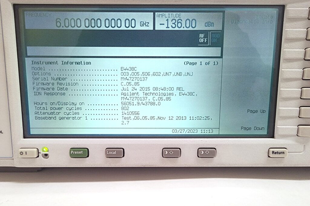 Keysight E4438C Opt 003005506602UN7UNBUNJ MY47270137(4)