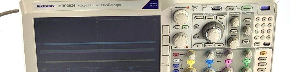 Tektronix MDO3024 200 MHz Mixed Signal Oscilloscope