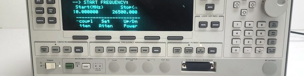 Keysight 83631B Synthesized Source, 45 MHz to 26.5 GHz